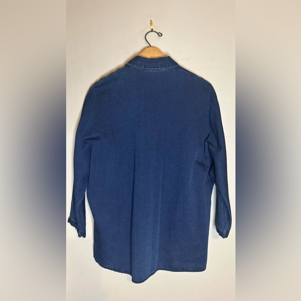 ✌️4 for $20✌️ Denim blouse 100% cotton - Picture 8 of 12